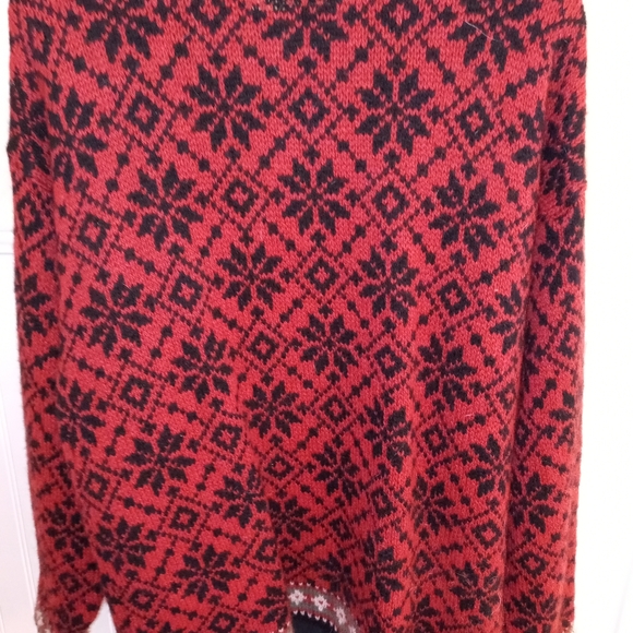 L.L. Bean sweater - Picture 4 of 4